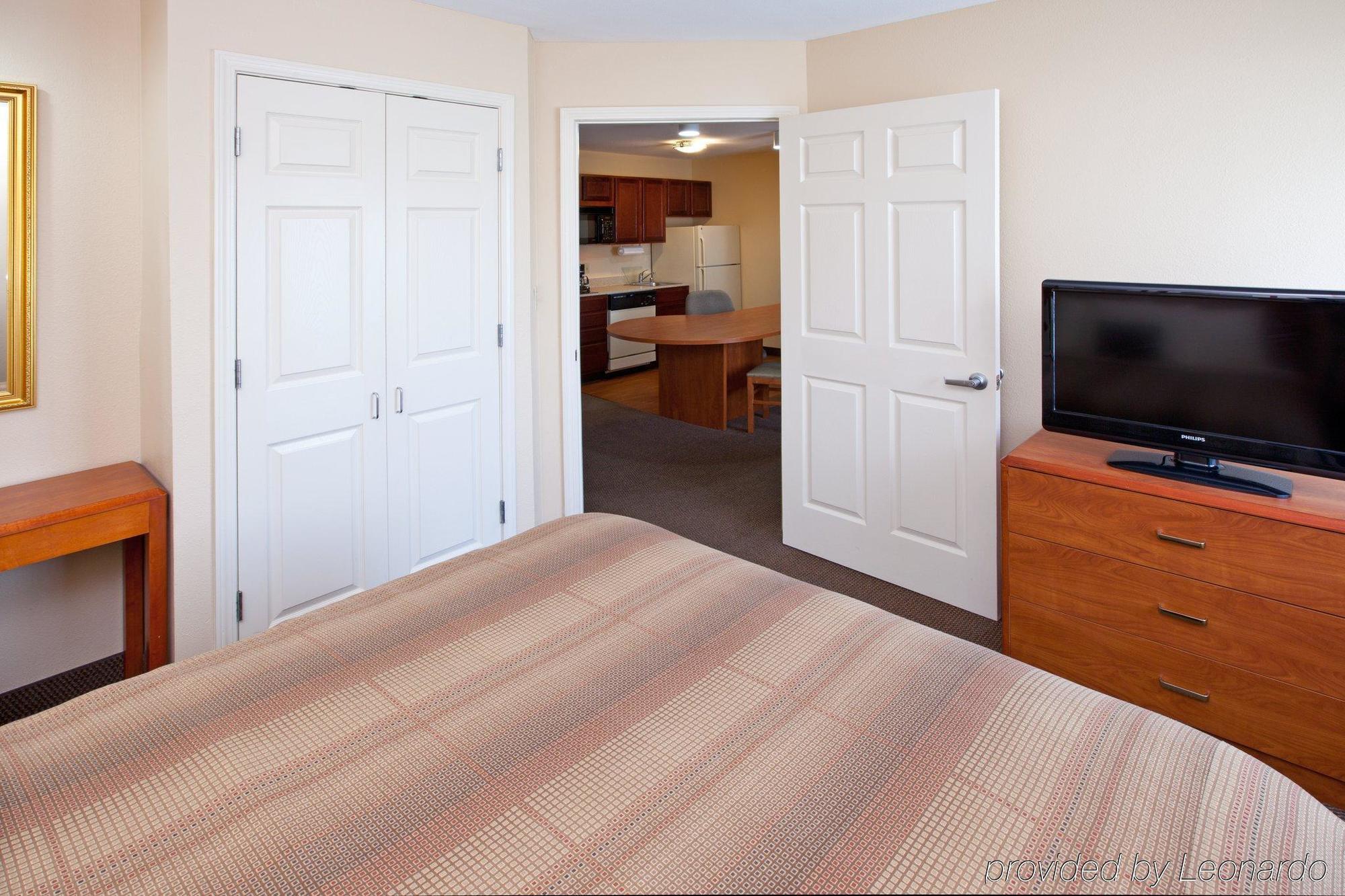 Candlewood Suites Louisville Airport By Ihg Exterior foto